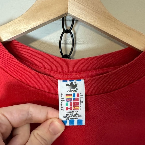 Vintage Adidas NCAA Indiana Basketball T-shirt Large - Picture 3 of 10